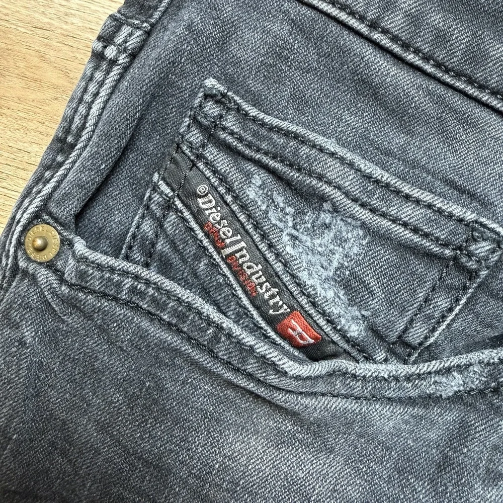 Diesel D-EETAR Jeans Men 32x27 Black Tapered Leg Italian Destroyed Grunge NEW